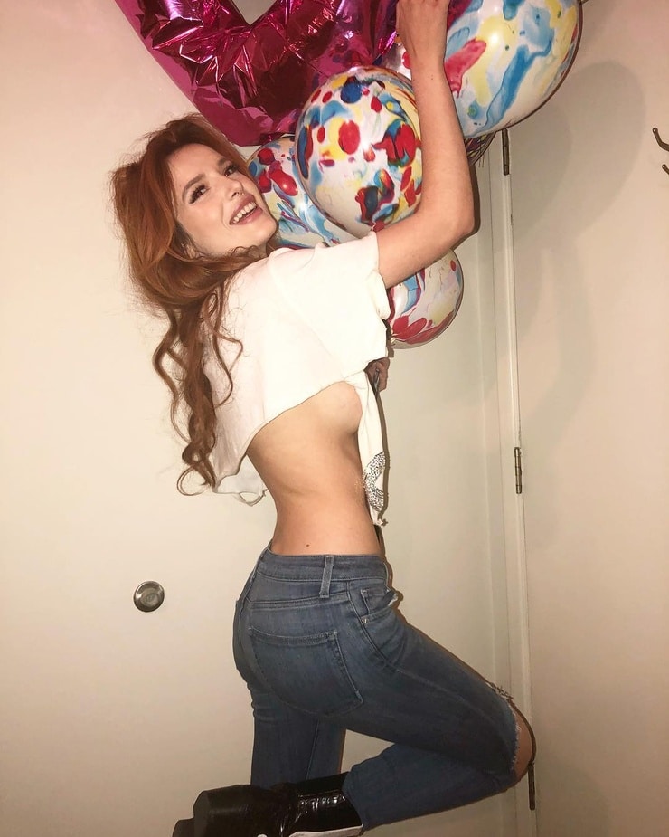Bella Thorne Bella Thorne