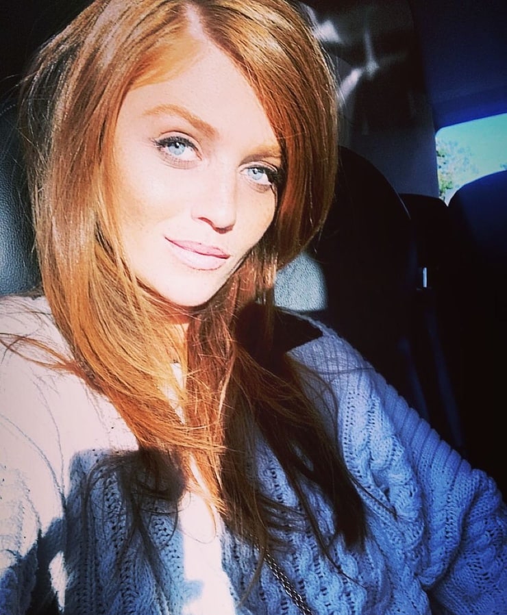 Cintia Dicker Cintia Dicker