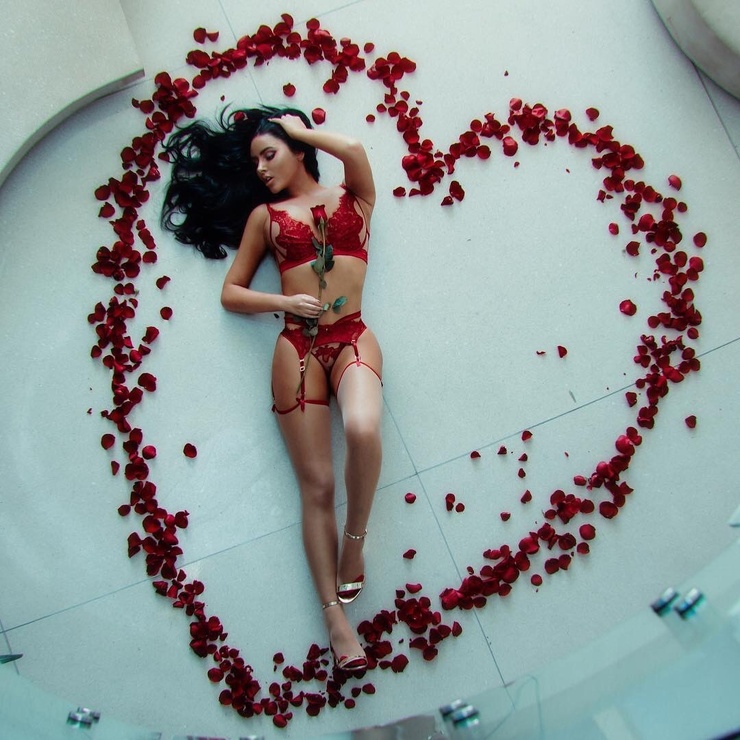 Abigail Ratchford Abigail Ratchford