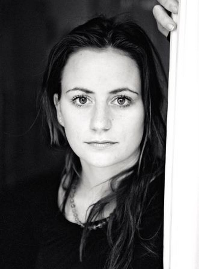 Dunja Isabelle Theilkaes