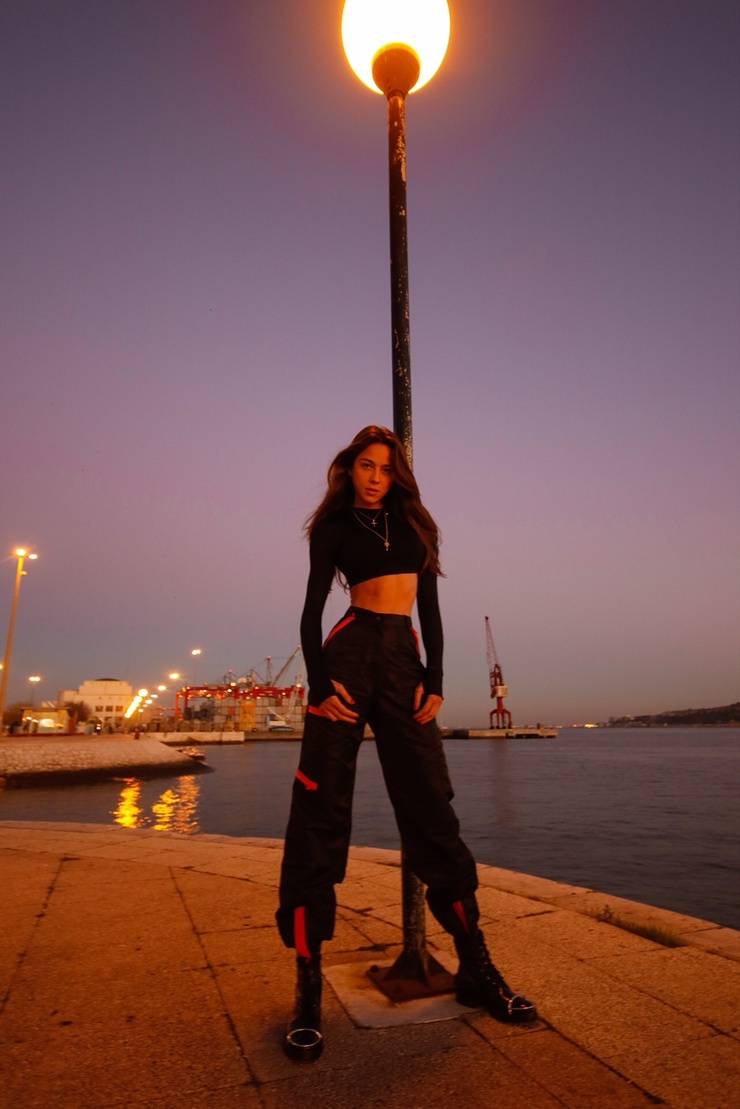 Elen Capri Elen Capri