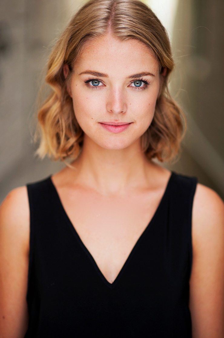 Ellie Gall Ellie Gall
