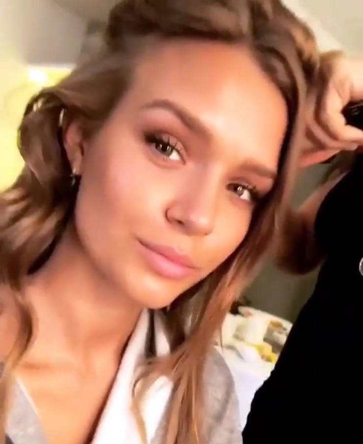 Josephine Skriver Josephine Skriver