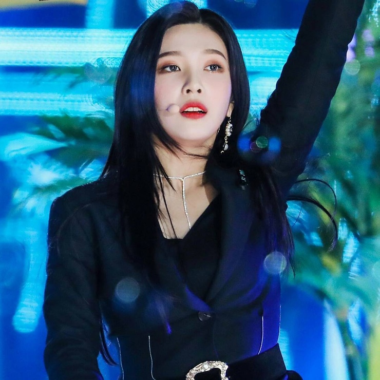 Joy (Park Soo Young)