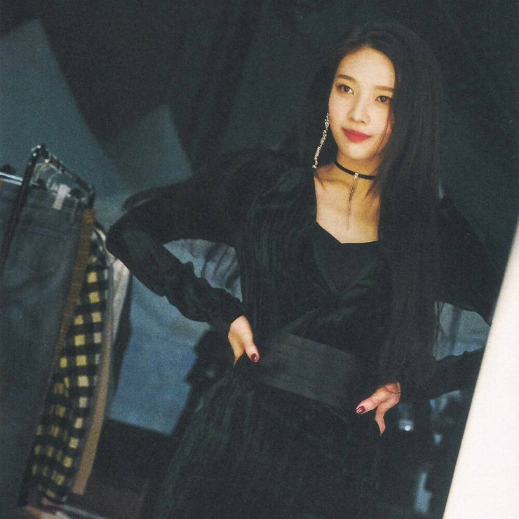 Joy (Park Soo Young)