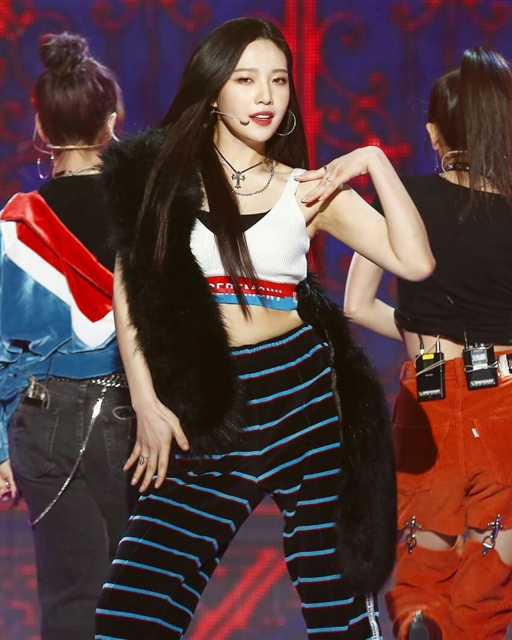 Joy (Park Soo Young)