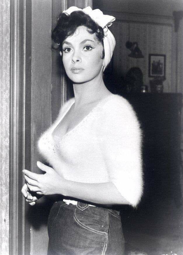 Gina Lollobrigida Gina Lollobrigida