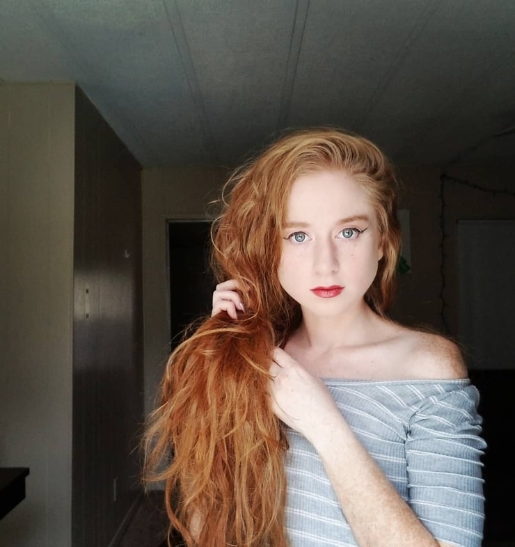 Renea DeLonge