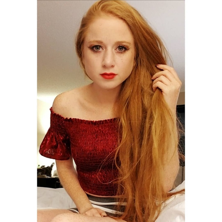 Renea DeLonge