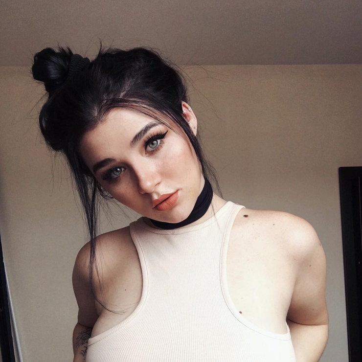 Mia Alves Mia Alves
