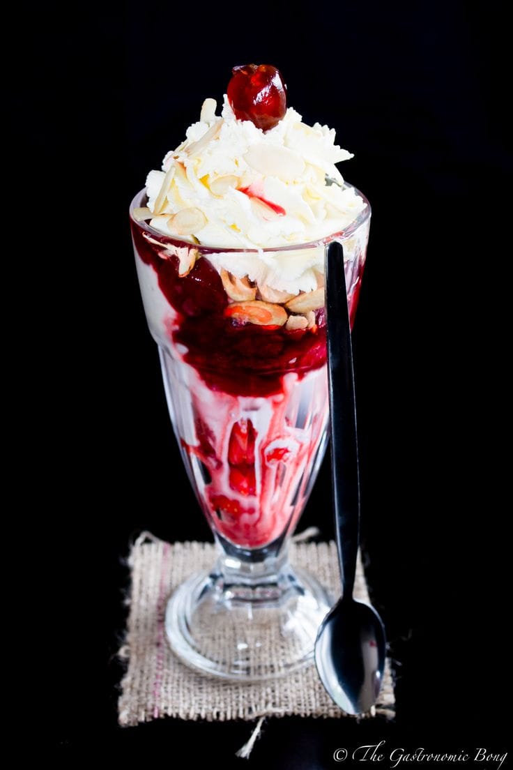 Knickerbocker Glory