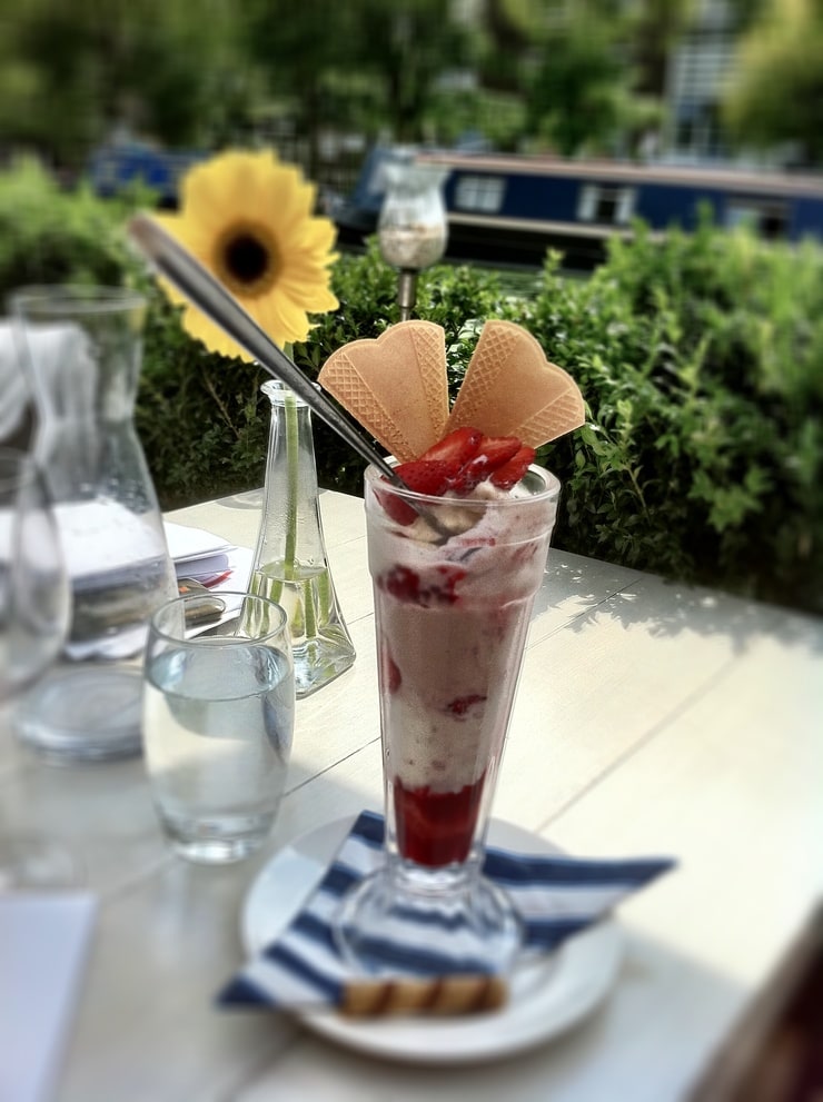 Knickerbocker Glory