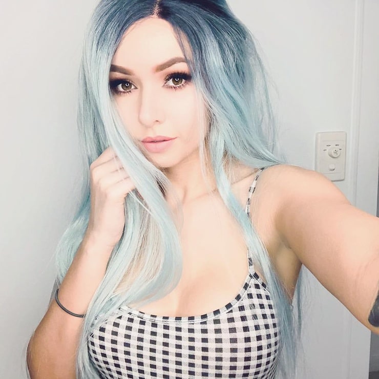 Amy Thunderbolt