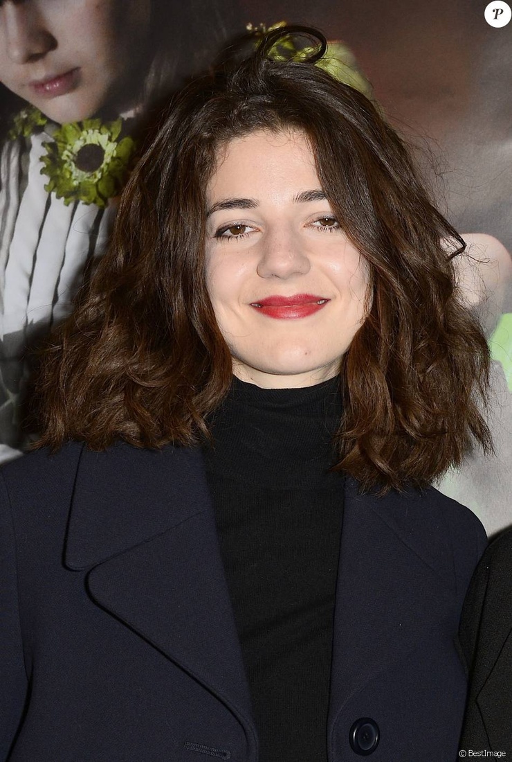 Esther Garrel