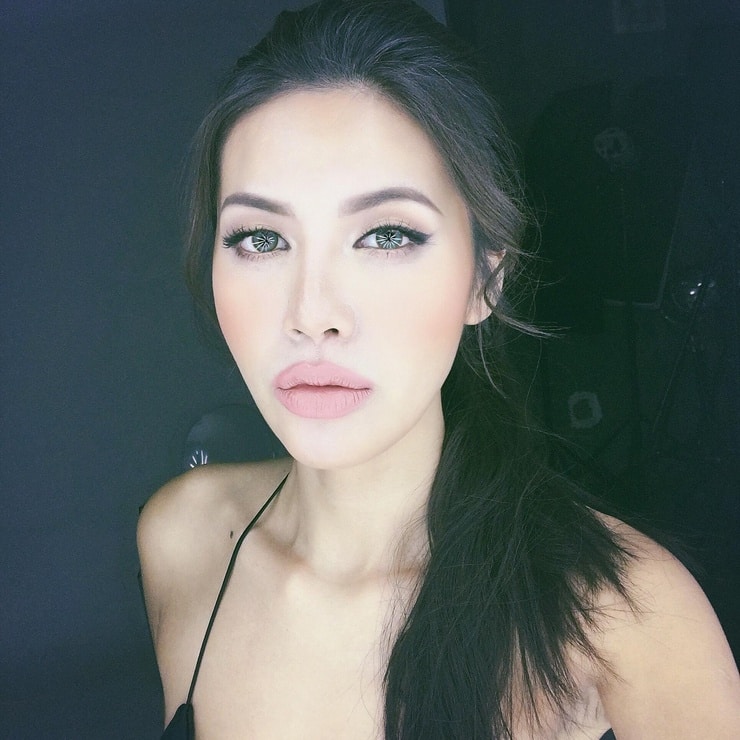 Minh Tu Minh Tu
