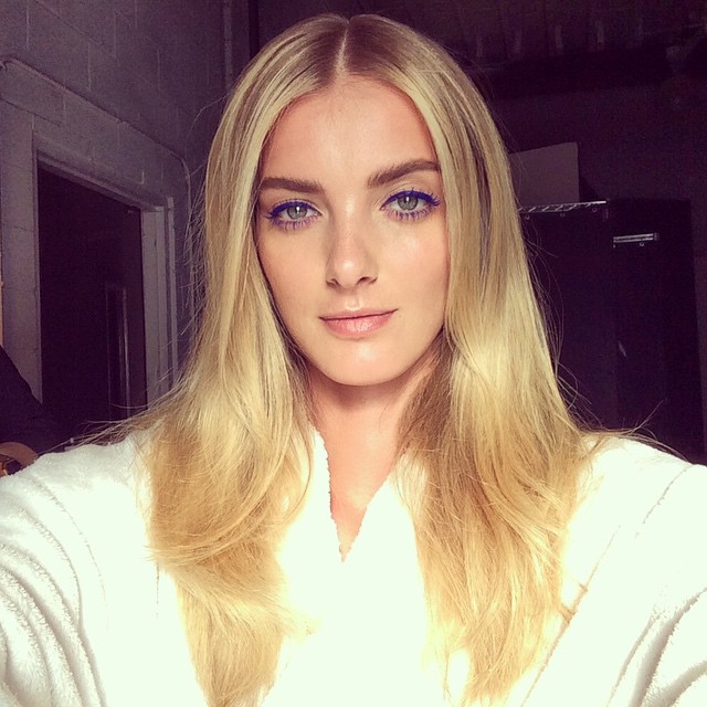 Denisa Dvoráková Denisa Dvoráková