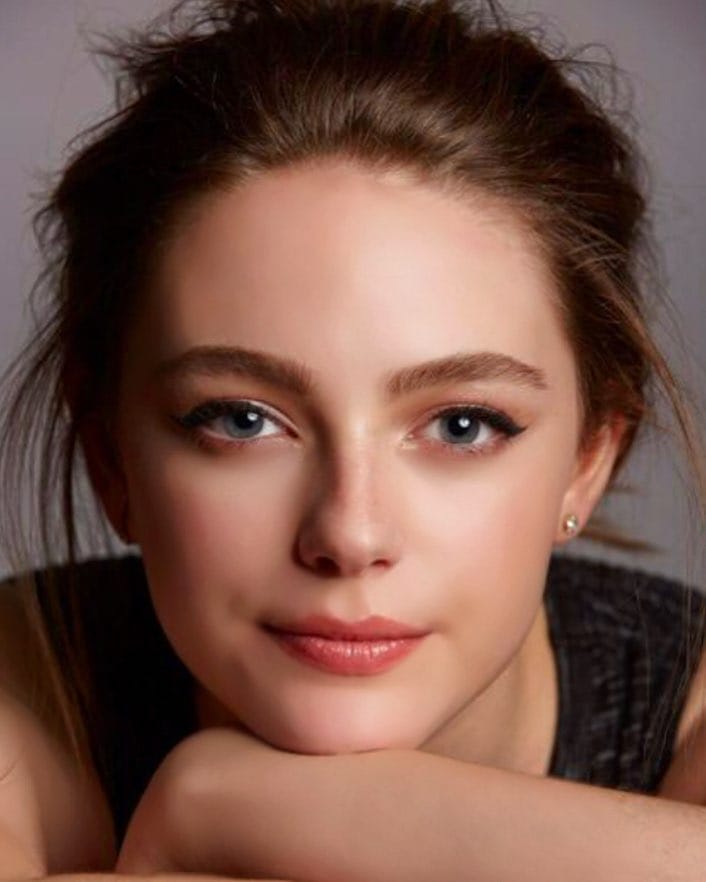 Danielle Rose Russell