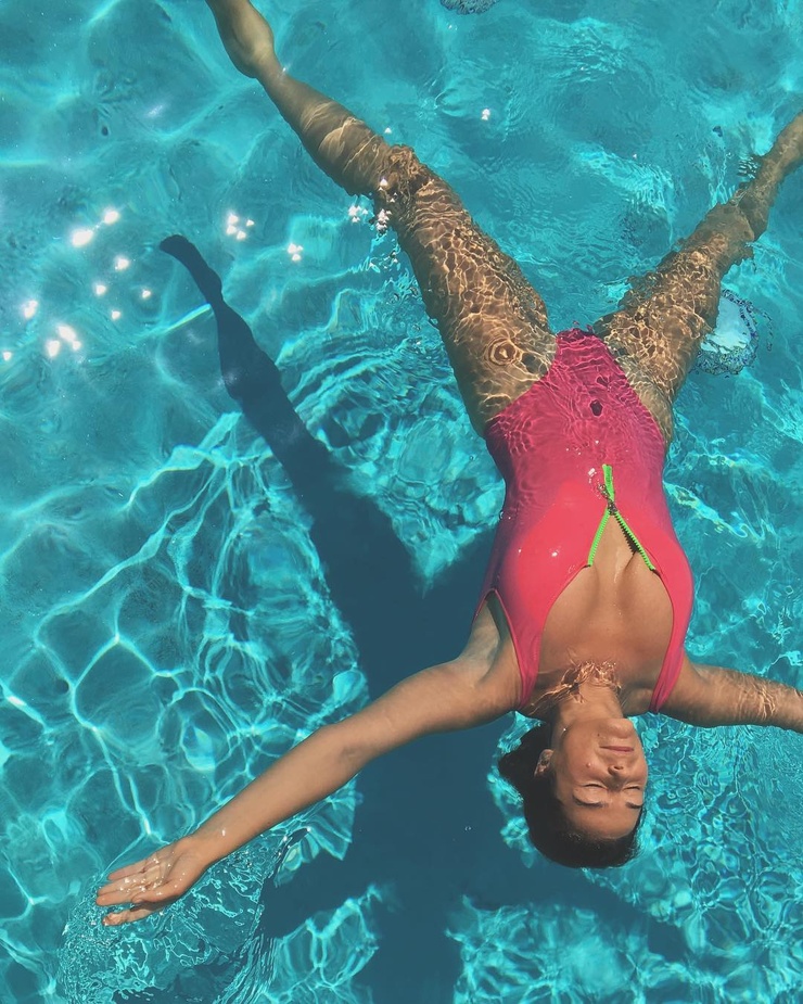 Elysia Rotaru Elysia Rotaru
