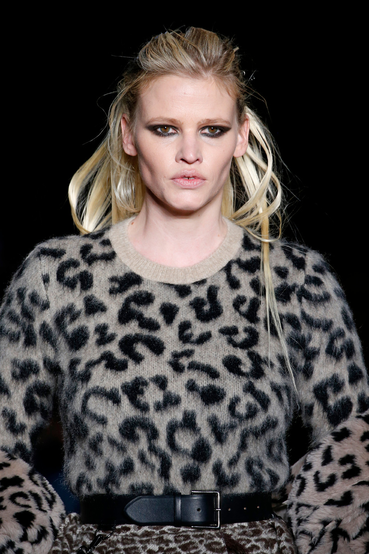 Lara Stone