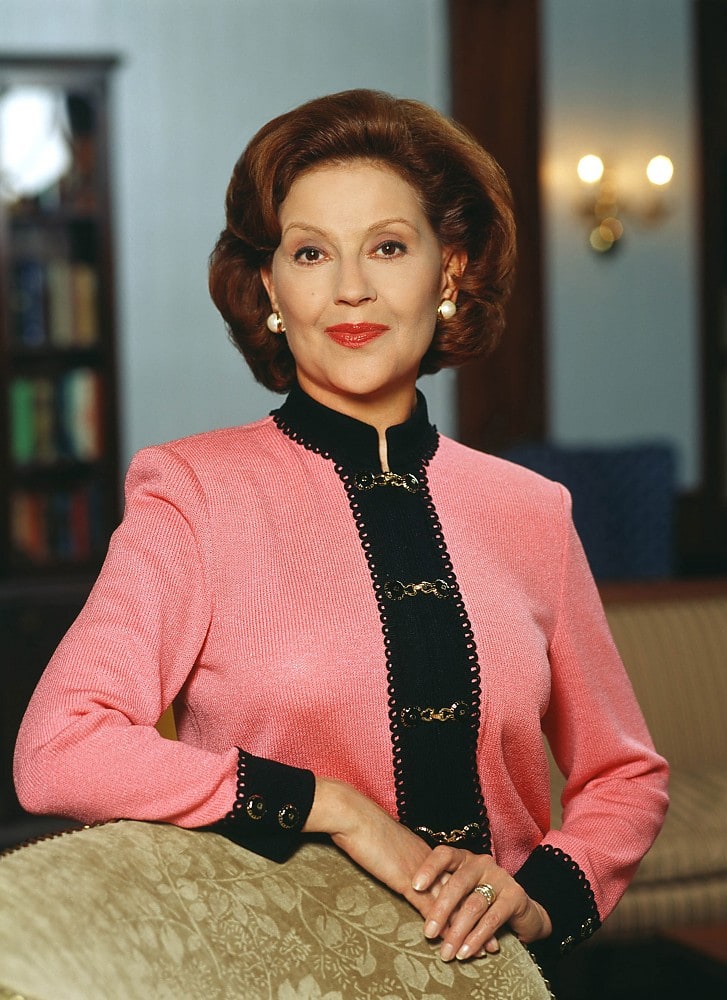 Kelly Bishop