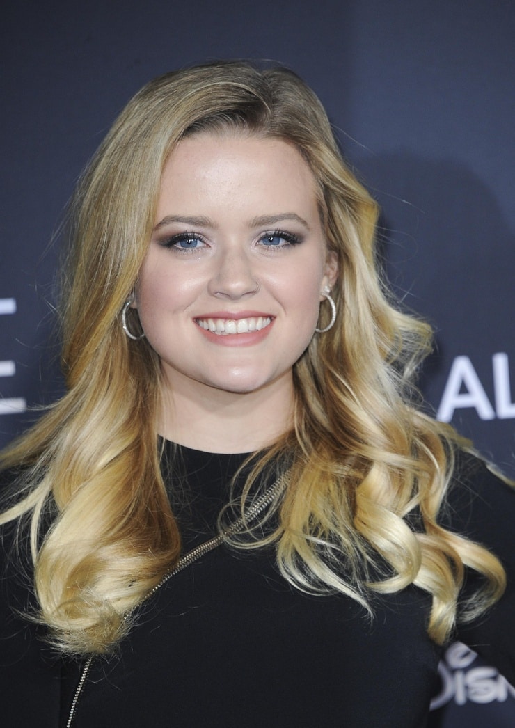 Picture of Ava Phillippe