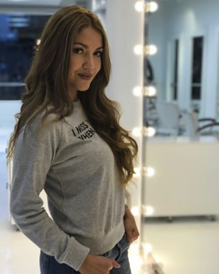 Lina Castrillón Lina Castrillón