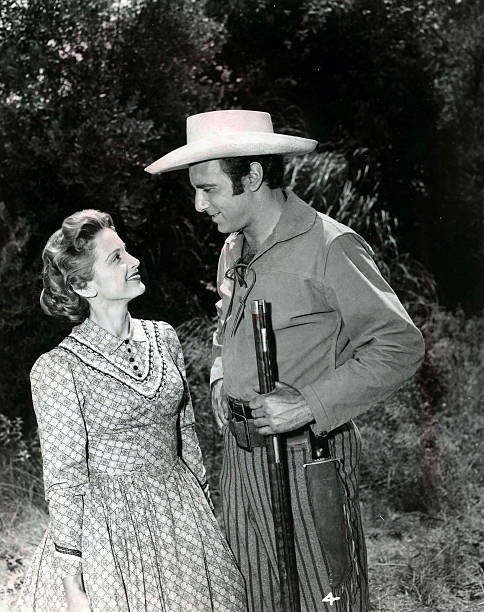 Barbara Eiler, Scott Forbes