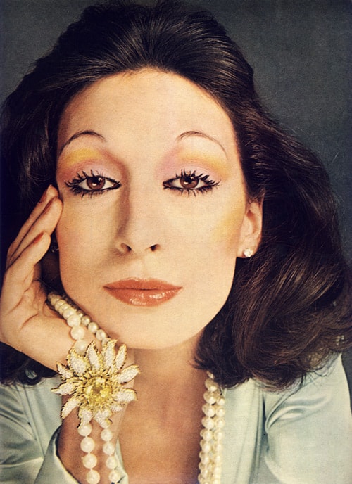 Anjelica Huston