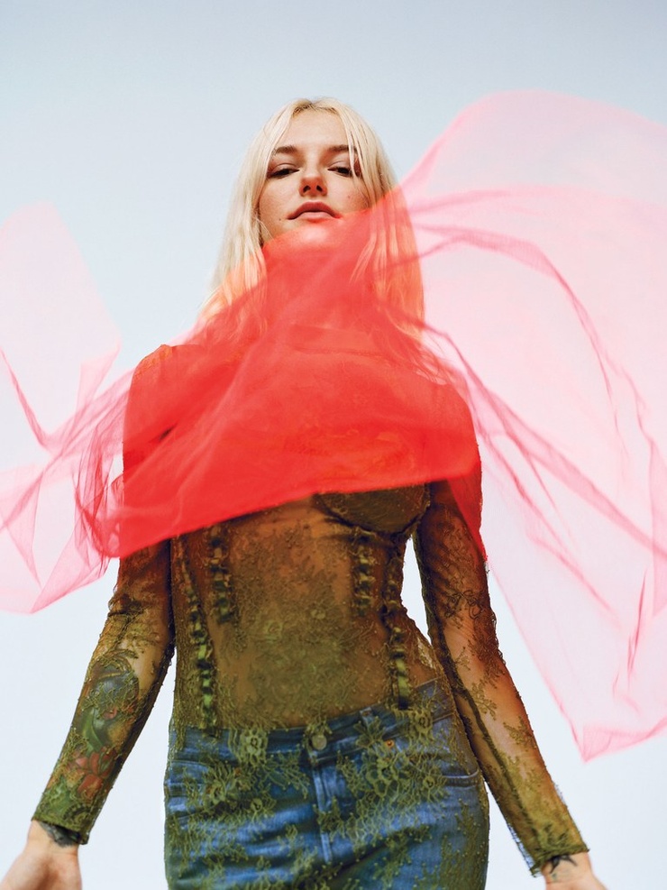 Bria Vinaite