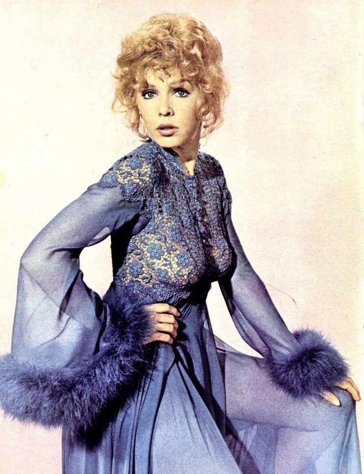 Stella Stevens