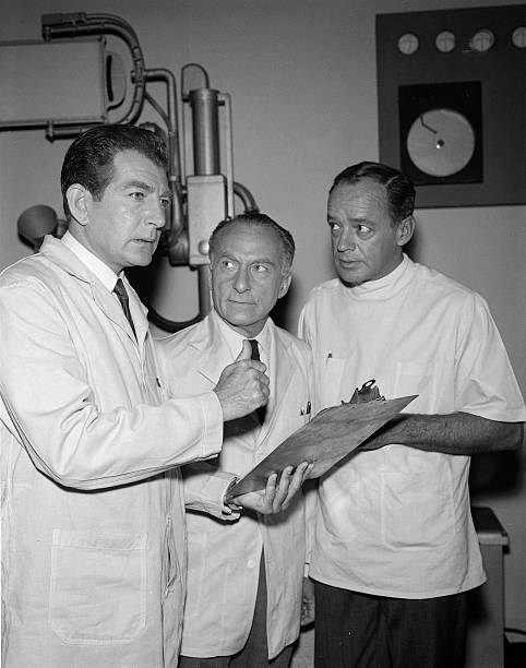 Leonard Stone