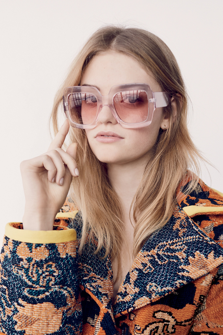 Willow Hand
