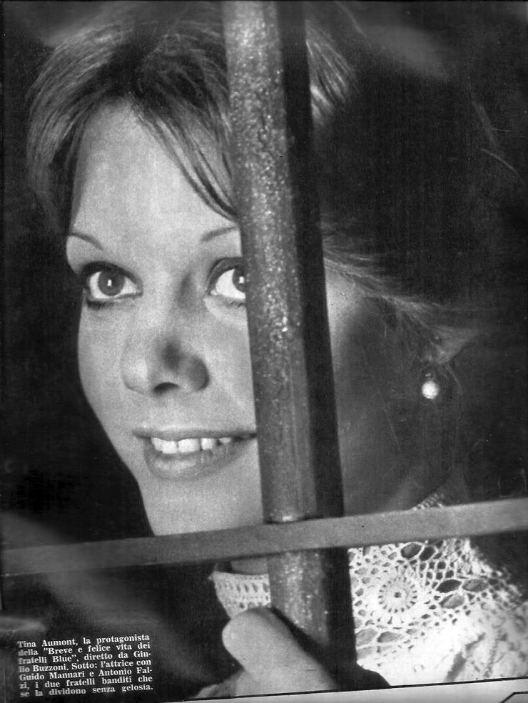Tina Aumont Tina Aumont