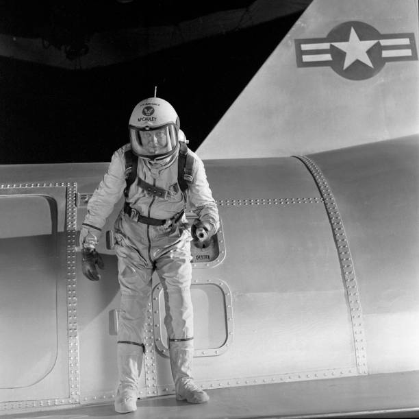 Men Into Space Men Into Space