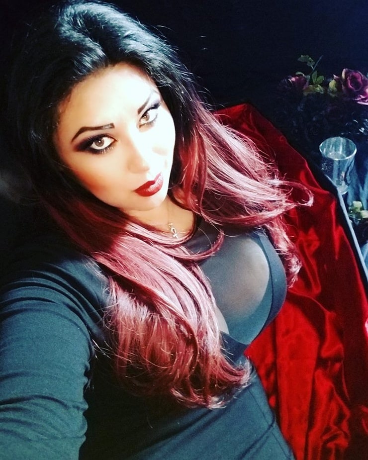 Picture Of Ivy Doomkitty
