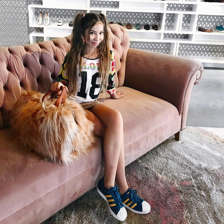 Lulu Lambros