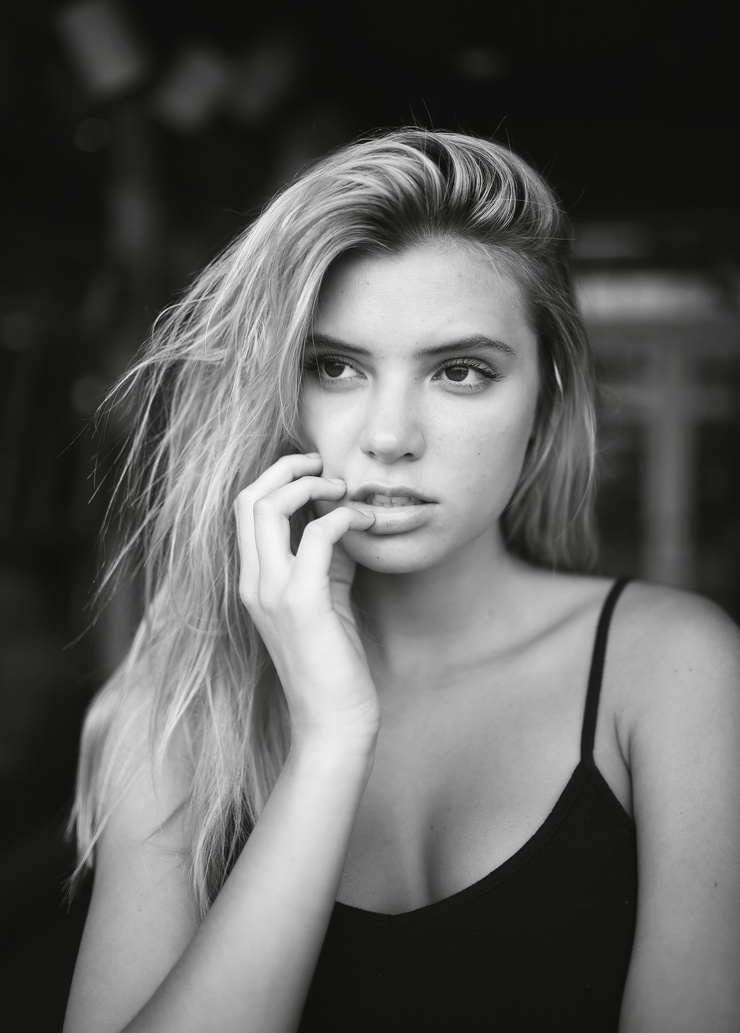 Alissa Violet picture