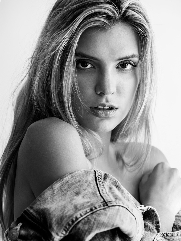 Alissa Violet Alissa Violet