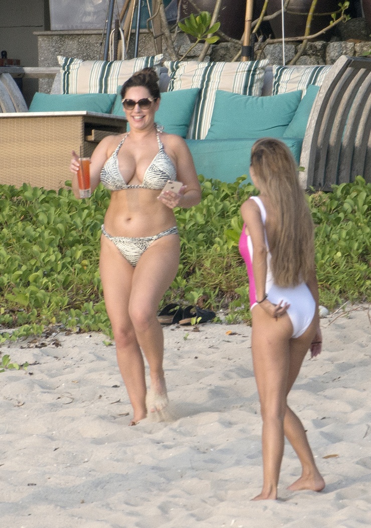 Kelly Brook
