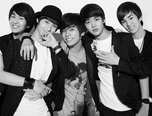 SHINee