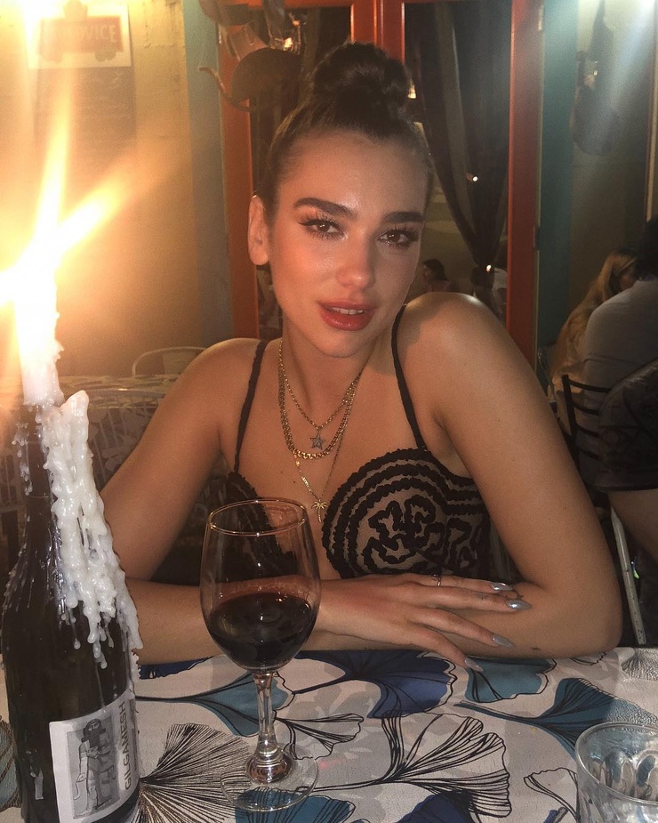 Dua Lipa