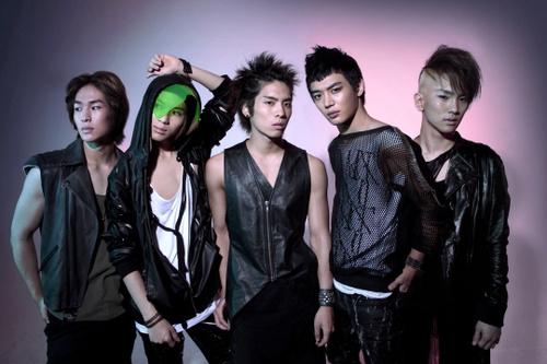 SHINee