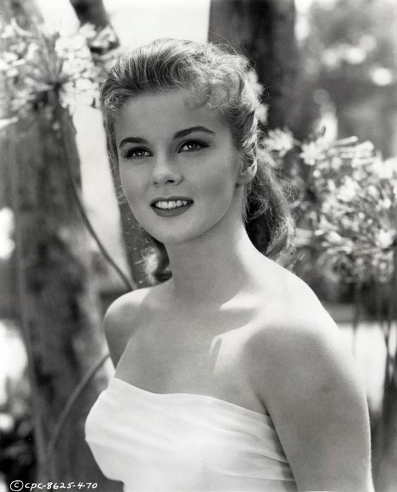 Ann-Margret Ann-Margret