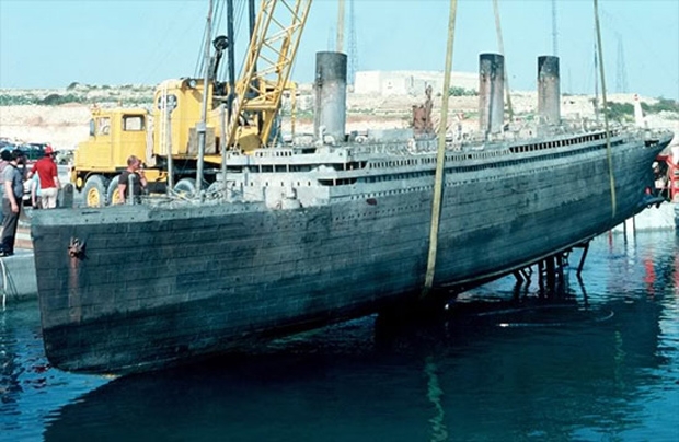 Raise the Titanic