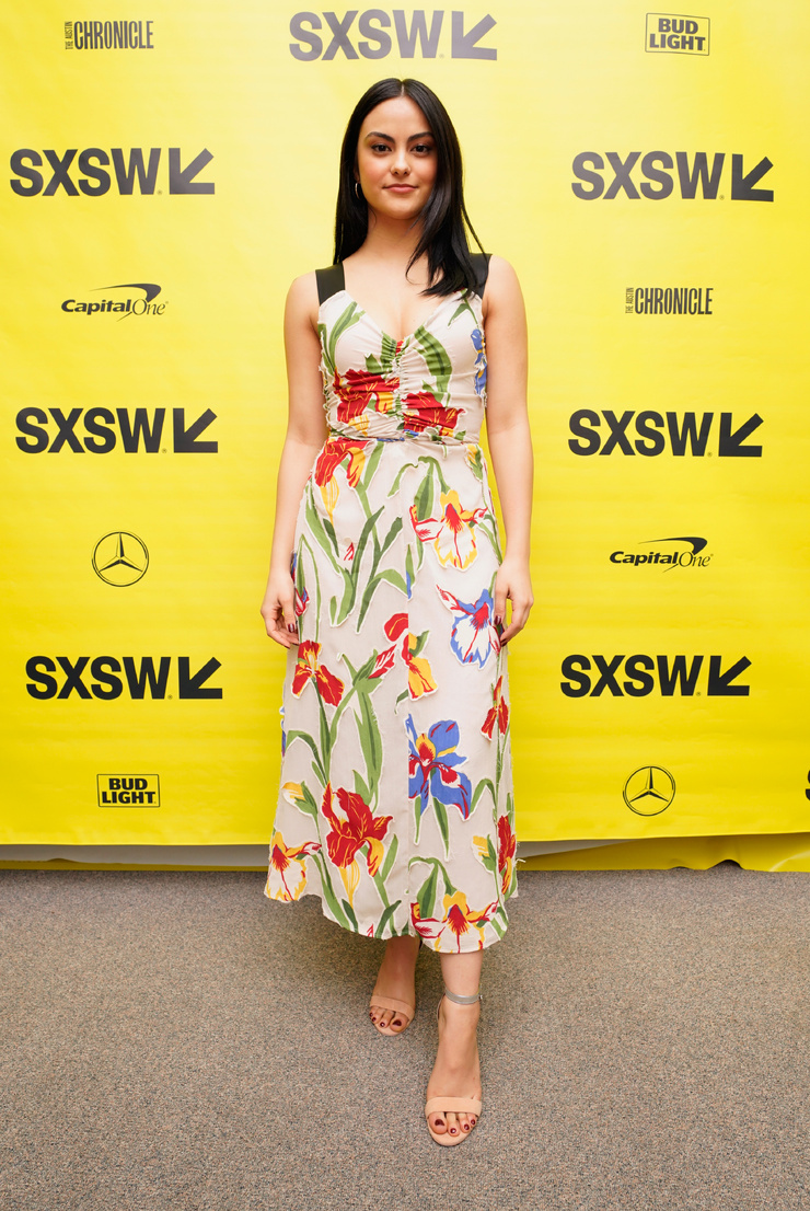 Camila Mendes
