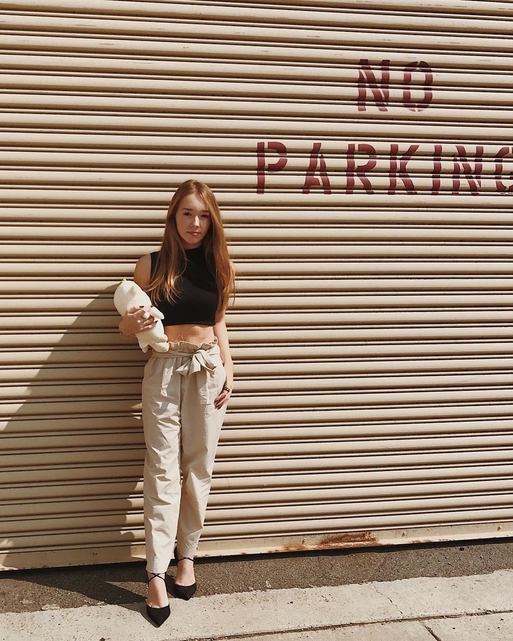 Holly Taylor