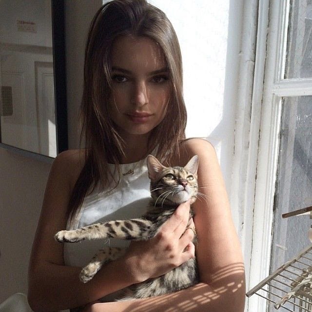 Emily Ratajkowski Emily Ratajkowski