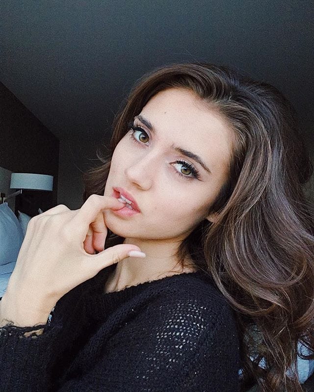 Sarah Curr Sarah Curr