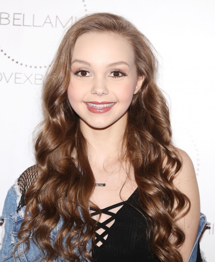 Savannah May