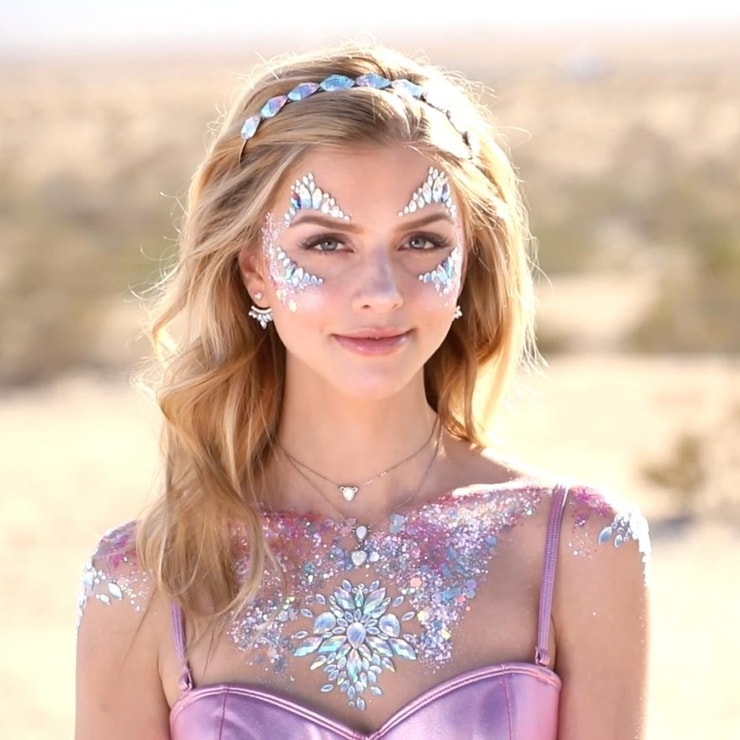 Marina Laswick Marina Laswick